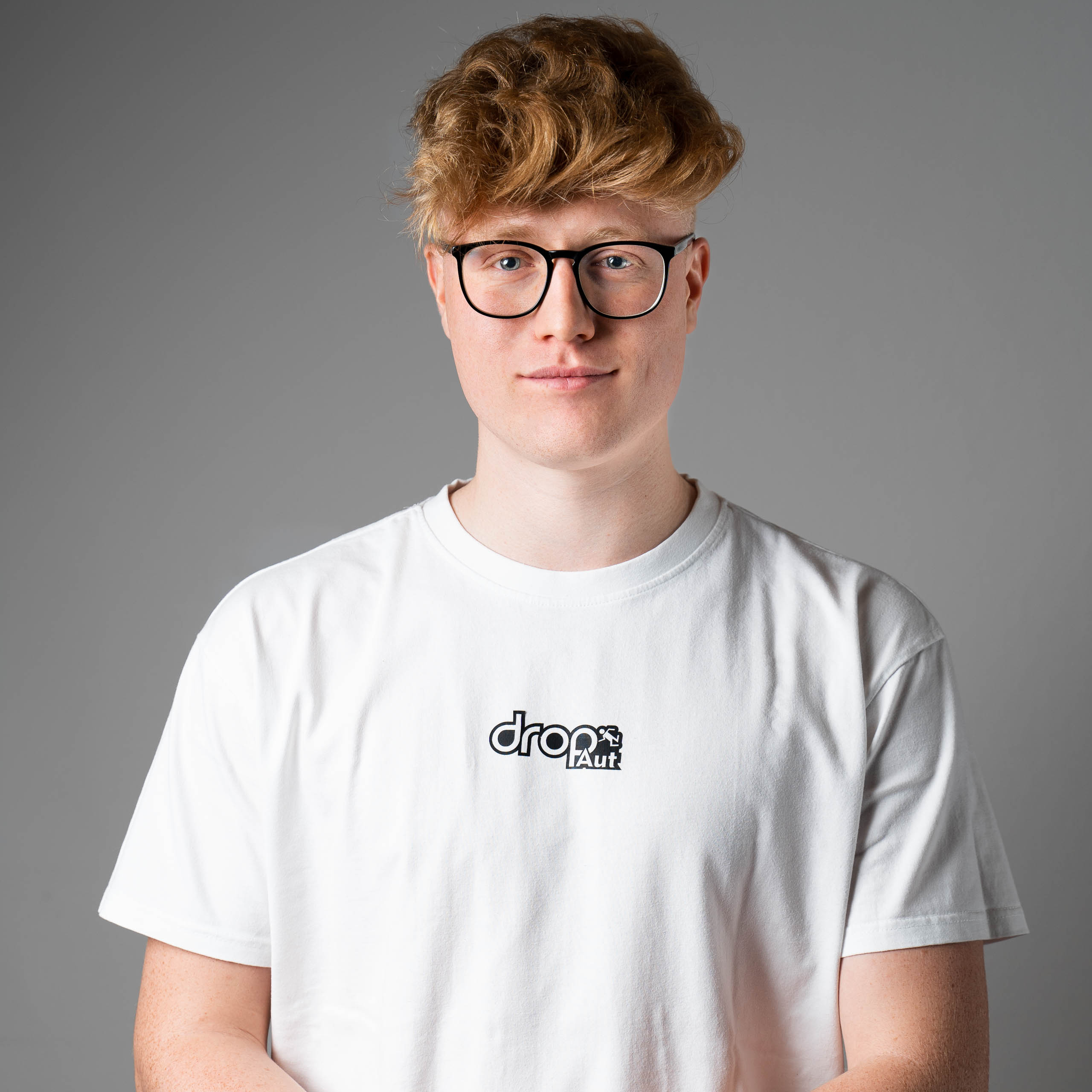 Headshot Portrait Studio Herren Leon Moik Wien Drop Aut
