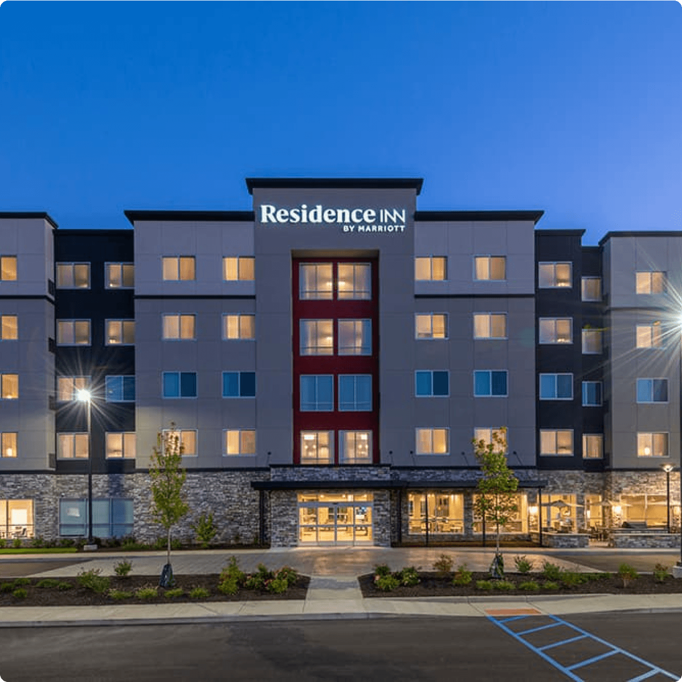 residence-inn-springhill-suites-by-marriott_enterior_showcase 5