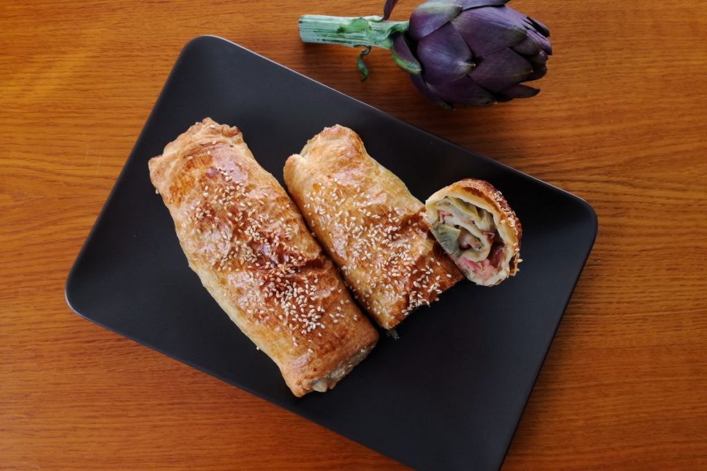 Strudel salato ai carciofi