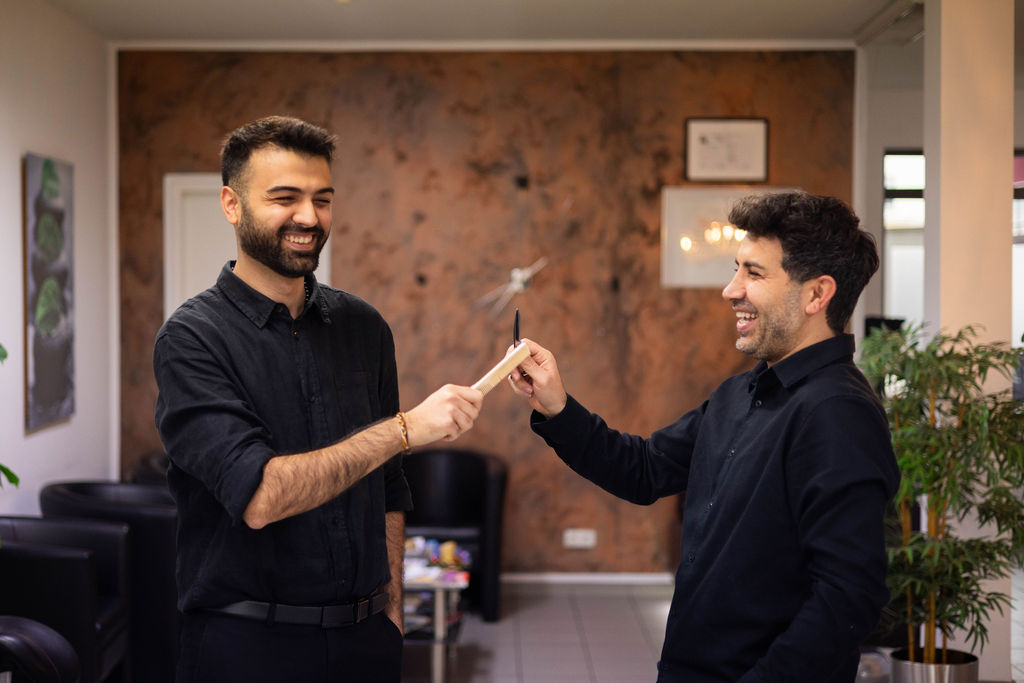 Friseur Salon Extreme Hair Stylist