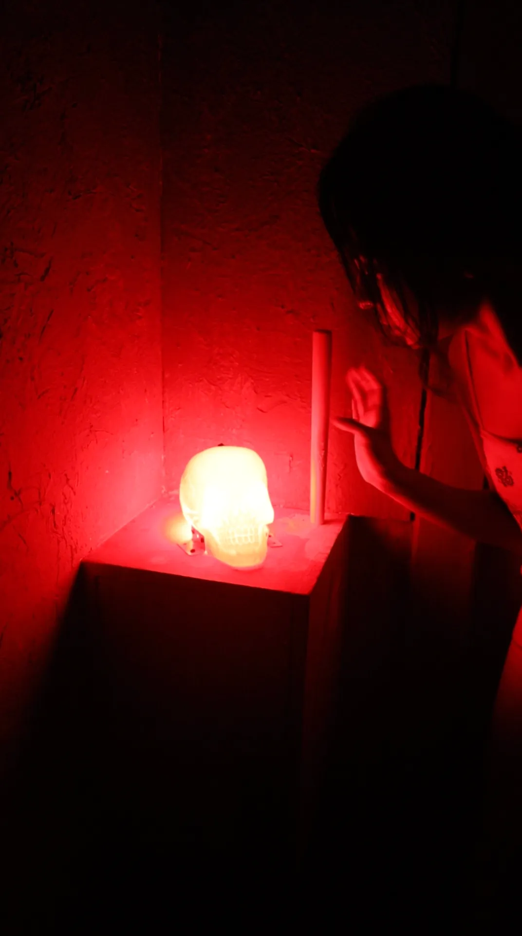 Creepy décor and immersive storylines at The Hidden Hour’s Last Halloween – a haunting escape room experience