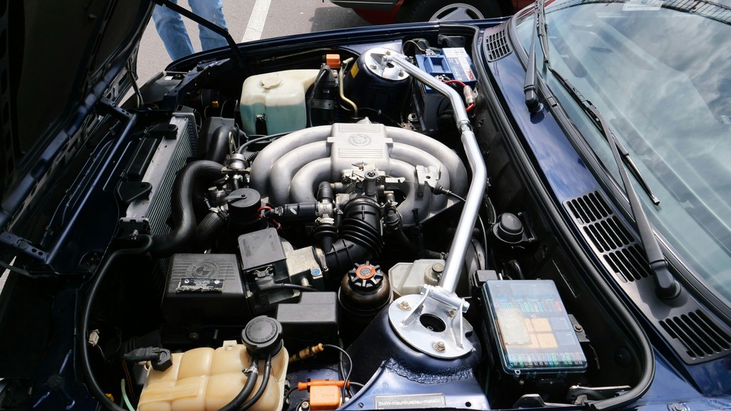 Car engine