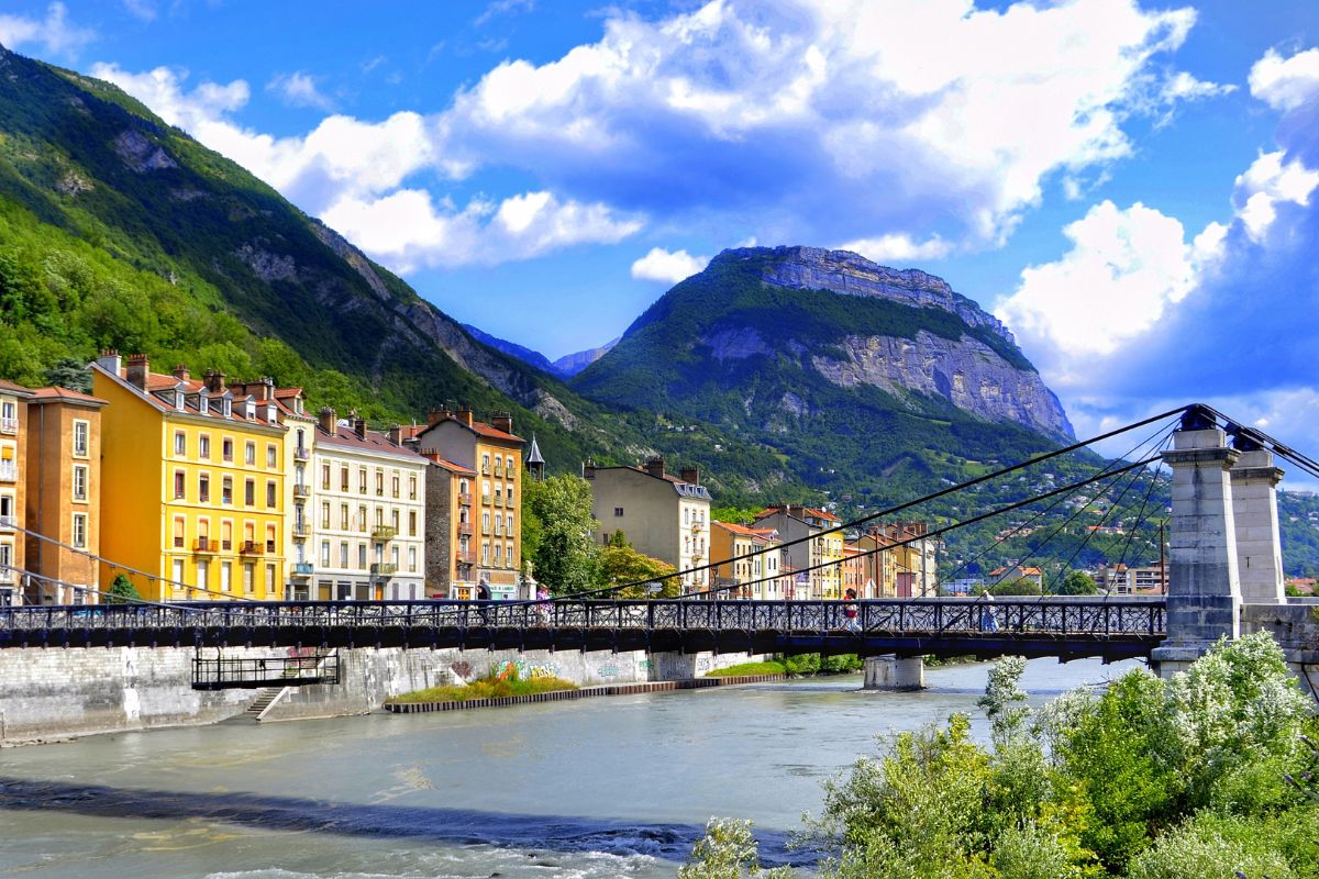 Grenoble taxe de sejour