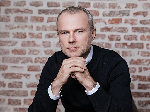 alexander-schroeder-management-ipro