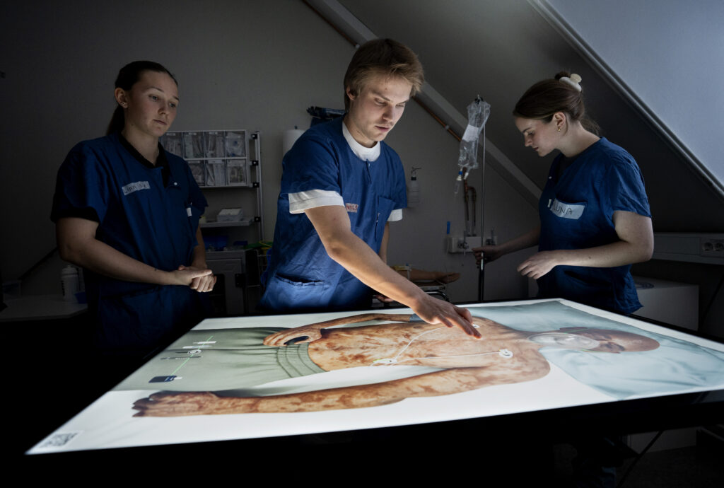Students training with Cinemedic at Sahlgrenska Academy