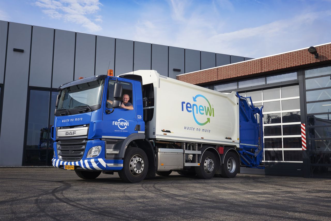 rebranded rubbish truck of Renewi