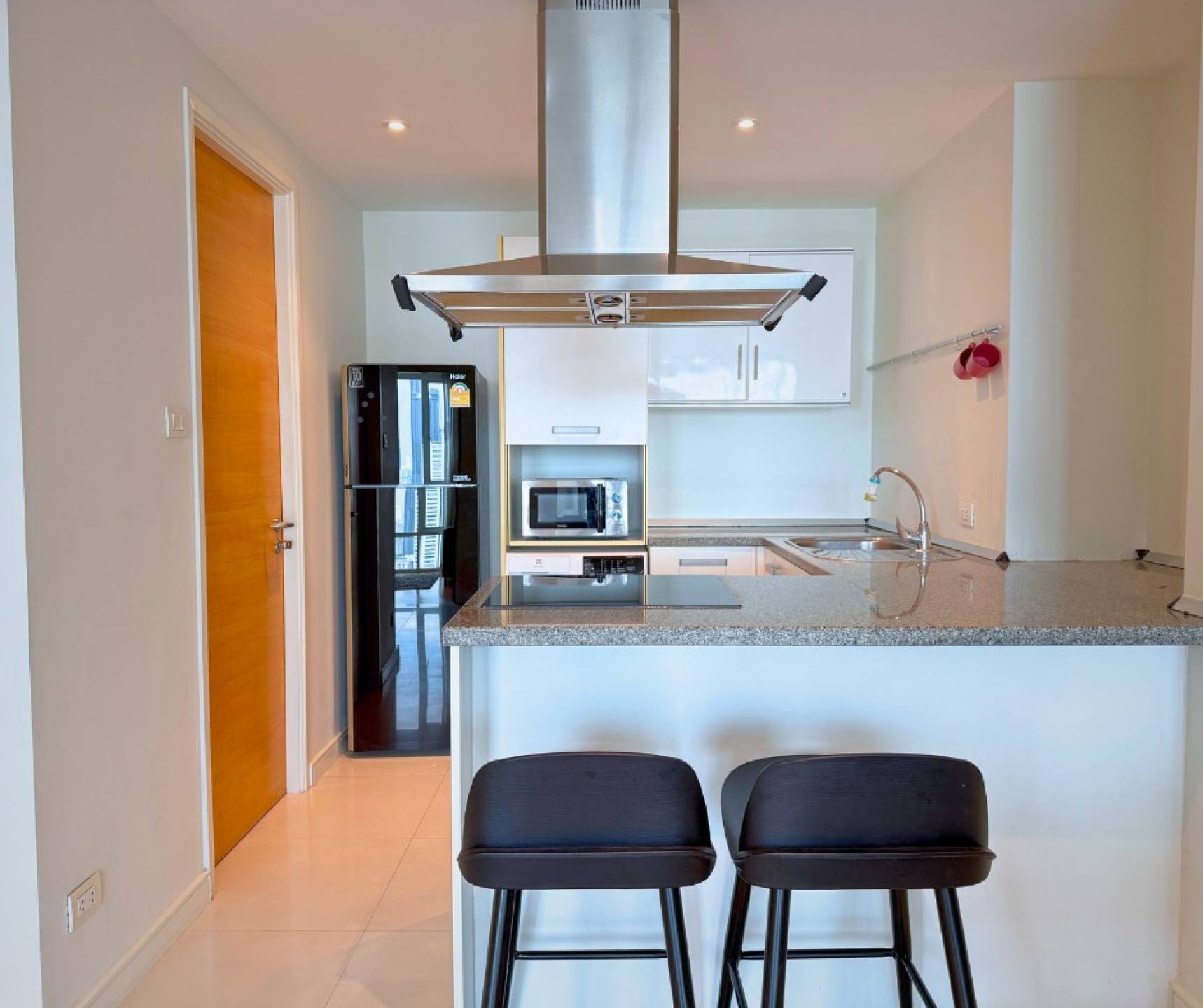 Fullerton Sukhumvit 2 Bedroom Pet-Friendly Condo 3