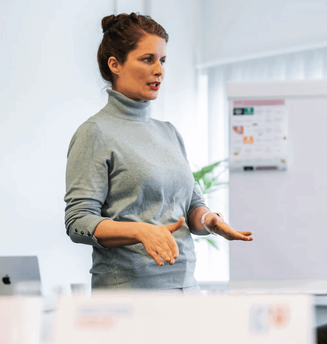 Susanne presenteert voor de groep