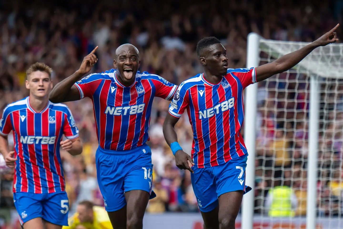 Strasbourg vs Crystal Palace
