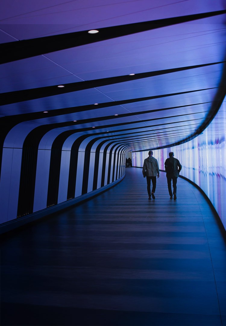 An image of people following the crowd representing why AI projects stall