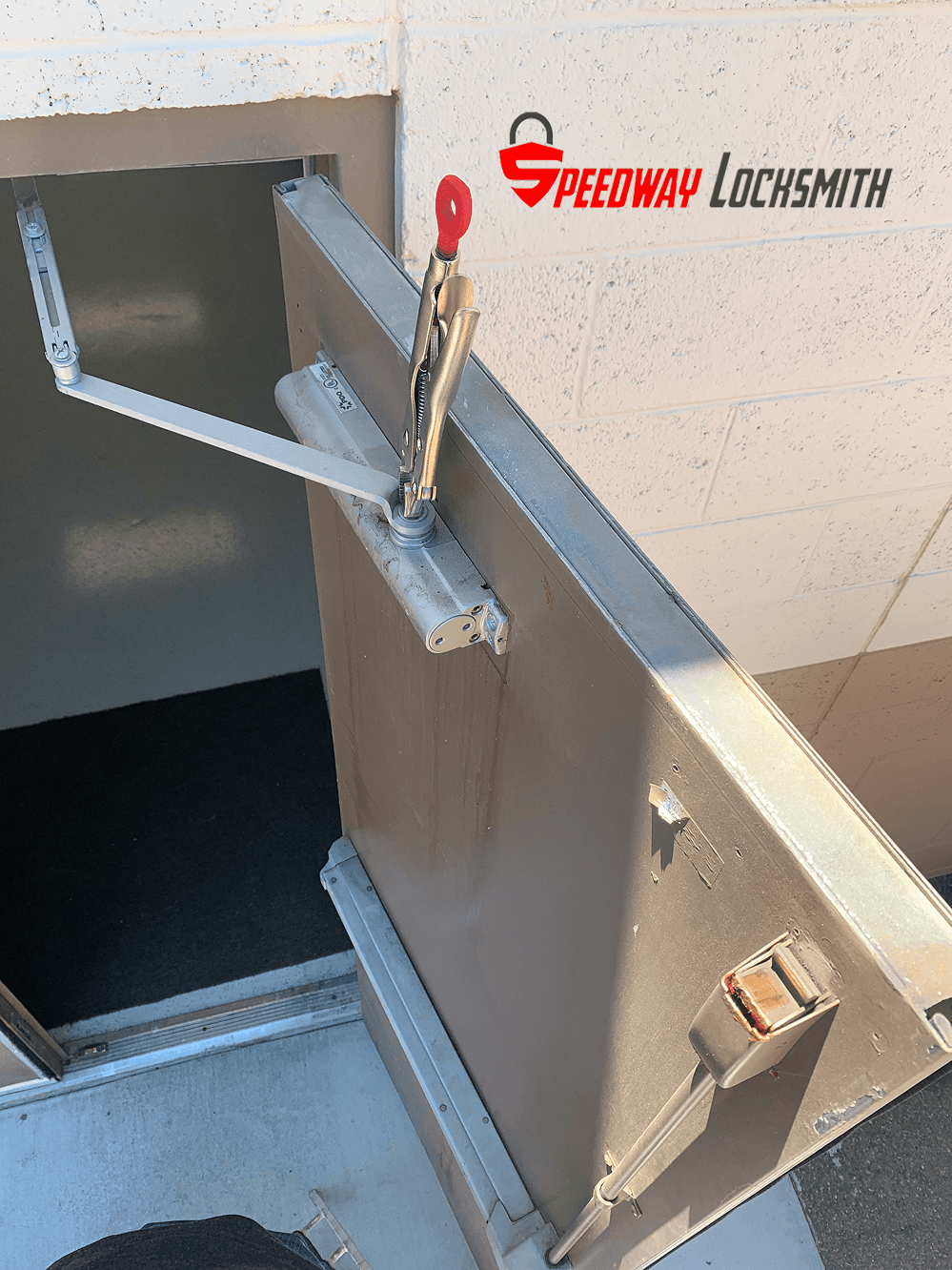 Commercial Door Closer Installation & Repair