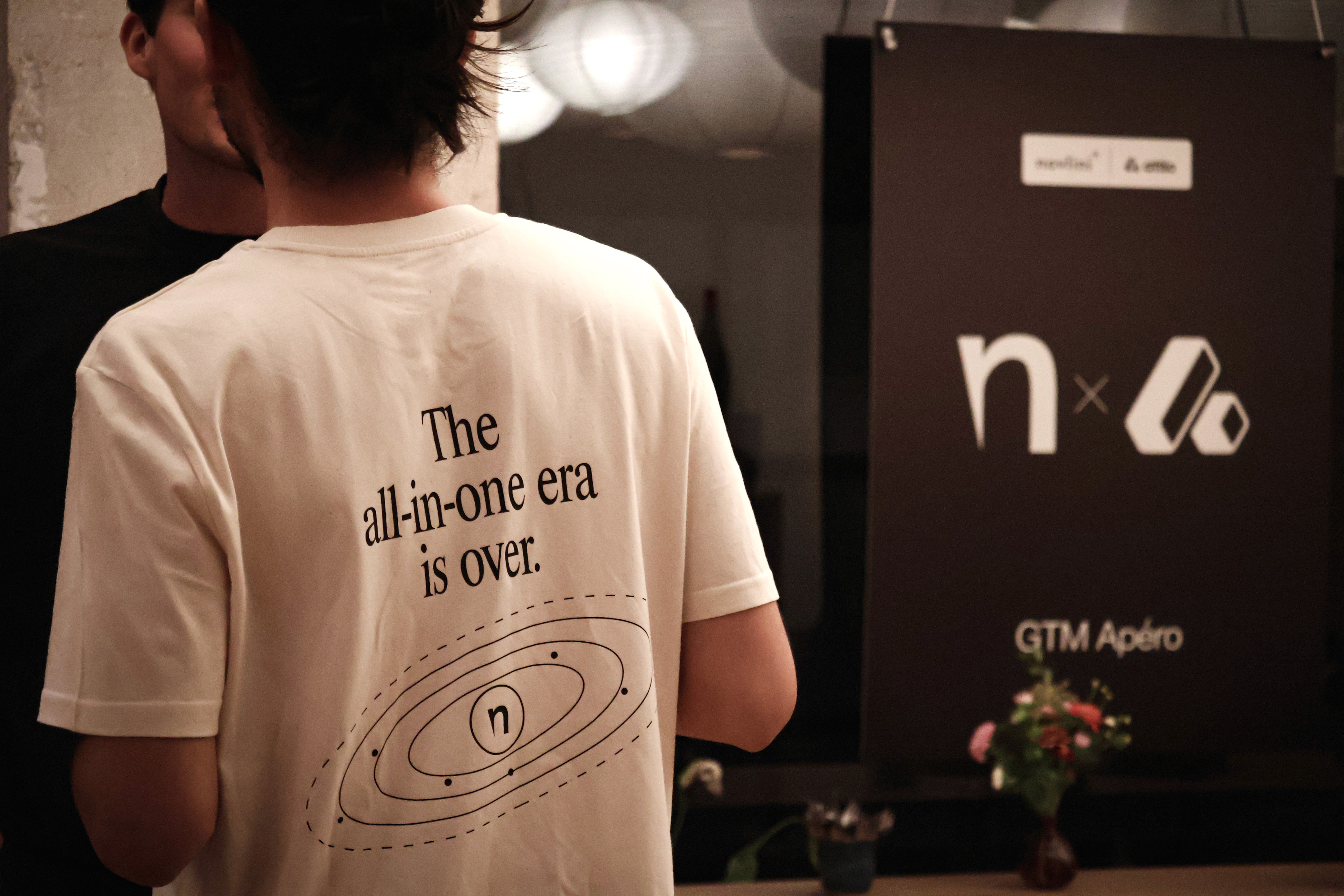 More Novlini merch