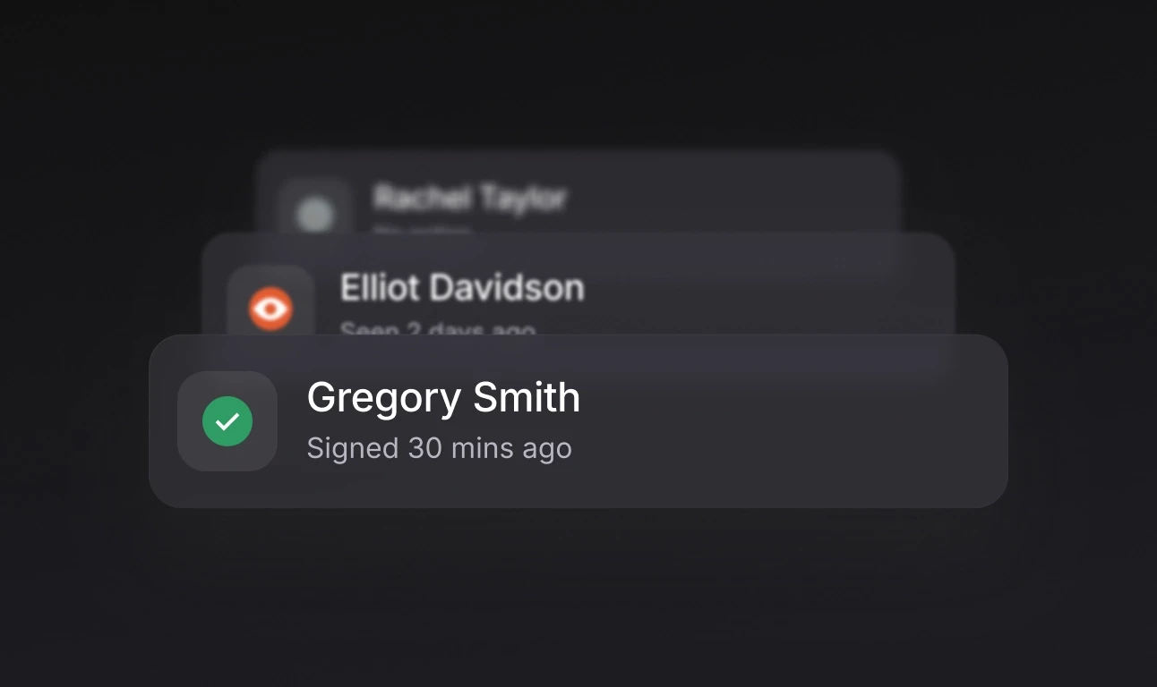 An extreme close up of operatives’ read statises on a document for signature in Onetrace: not seen, seen, and signed.