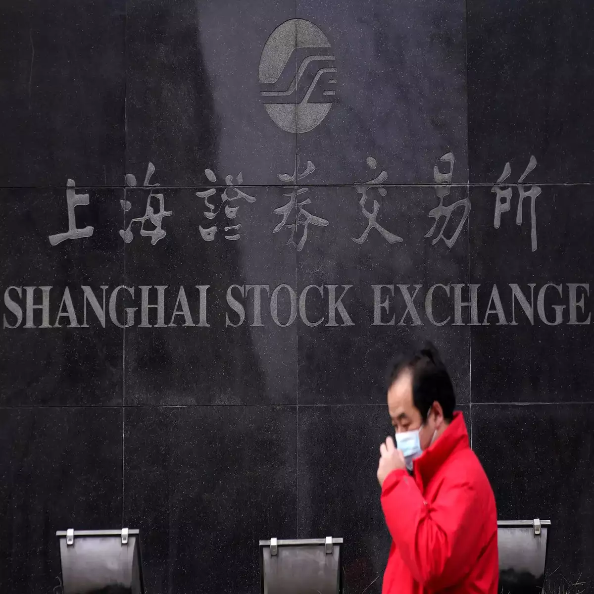 Asian Markets React to China’s Economic Data