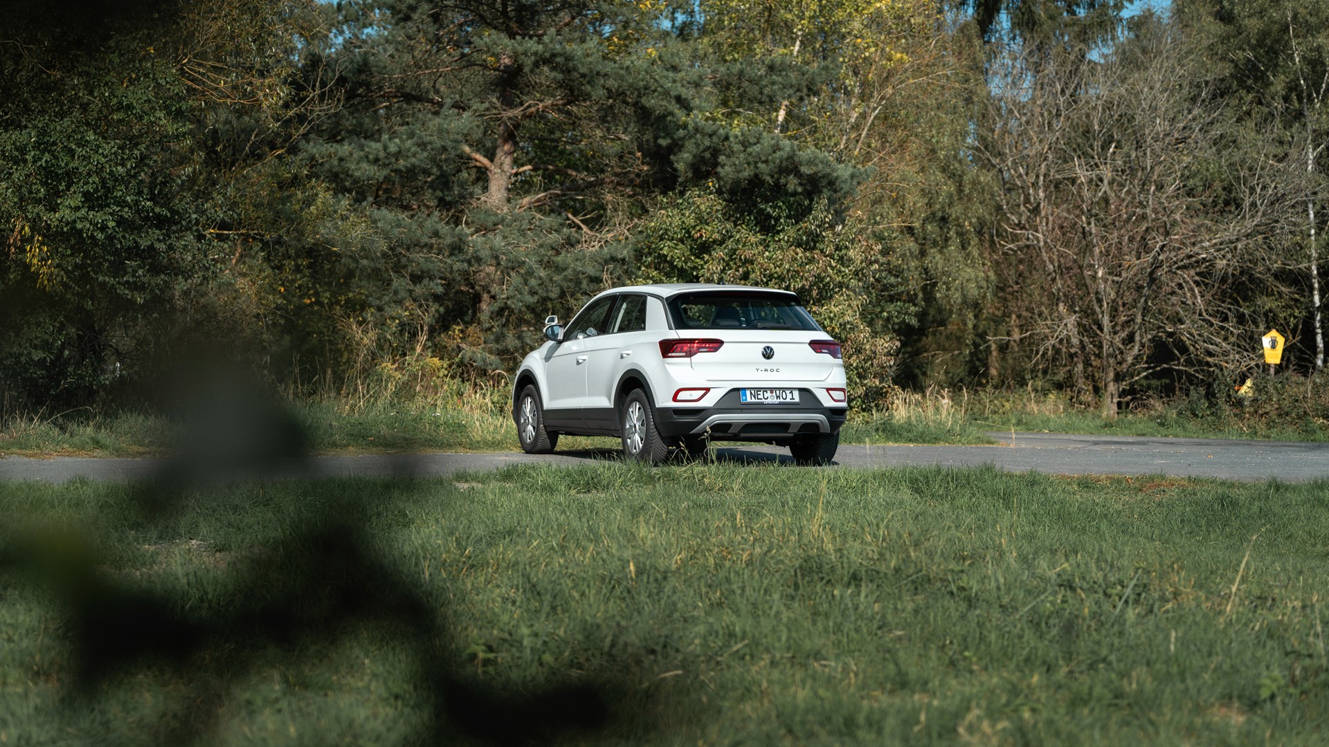 VW T-Roc Heckansicht – modernes SUV für die praktische Ausbildung Klasse B/B197.