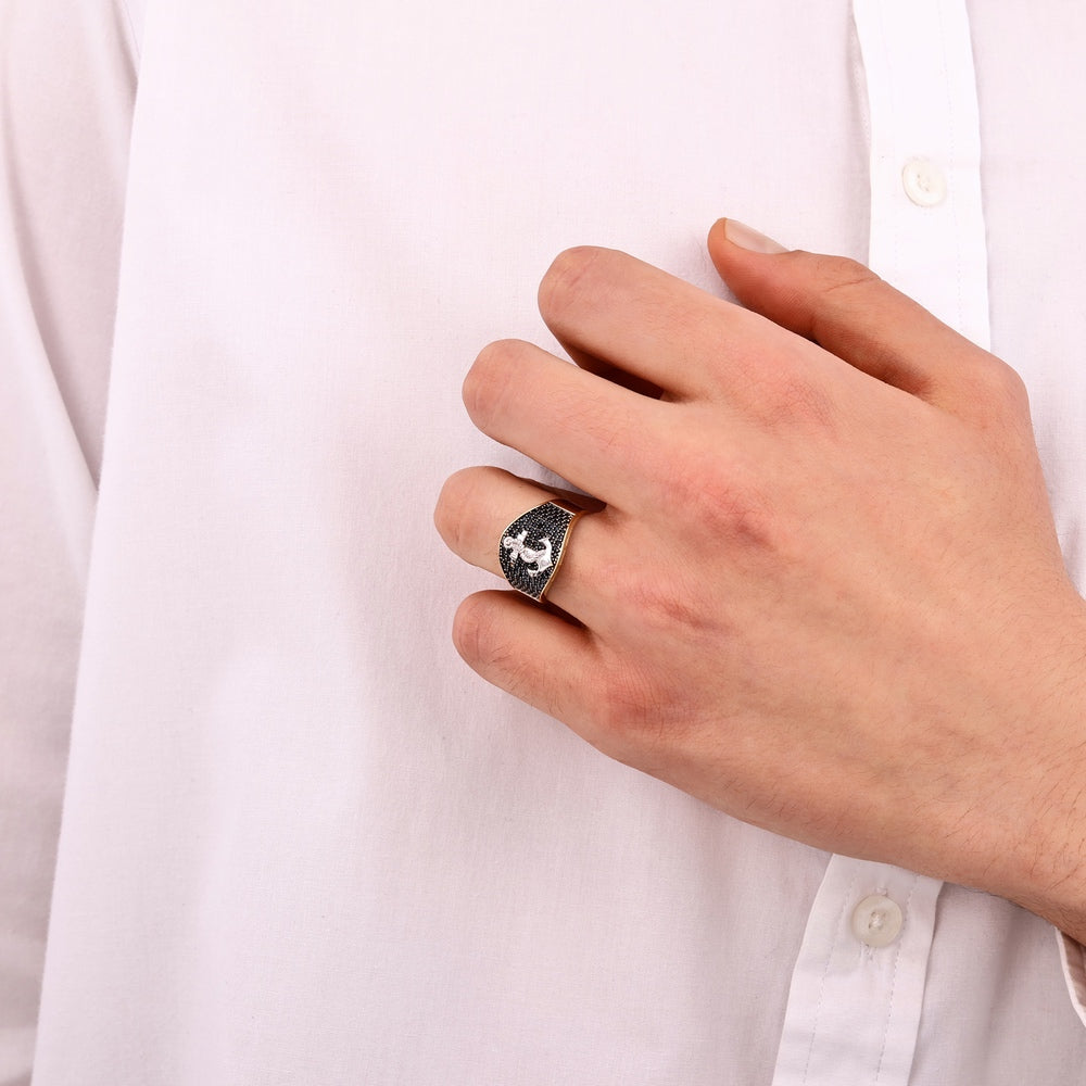 Assos Pırlanta 14 Ayar Altın Çapa Motifli Siyah Taşlı Erkek Yüzük