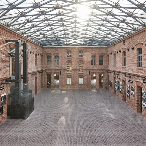 献给艾米尔·菲尔多夫·尼尔将军的家乡军博物馆。