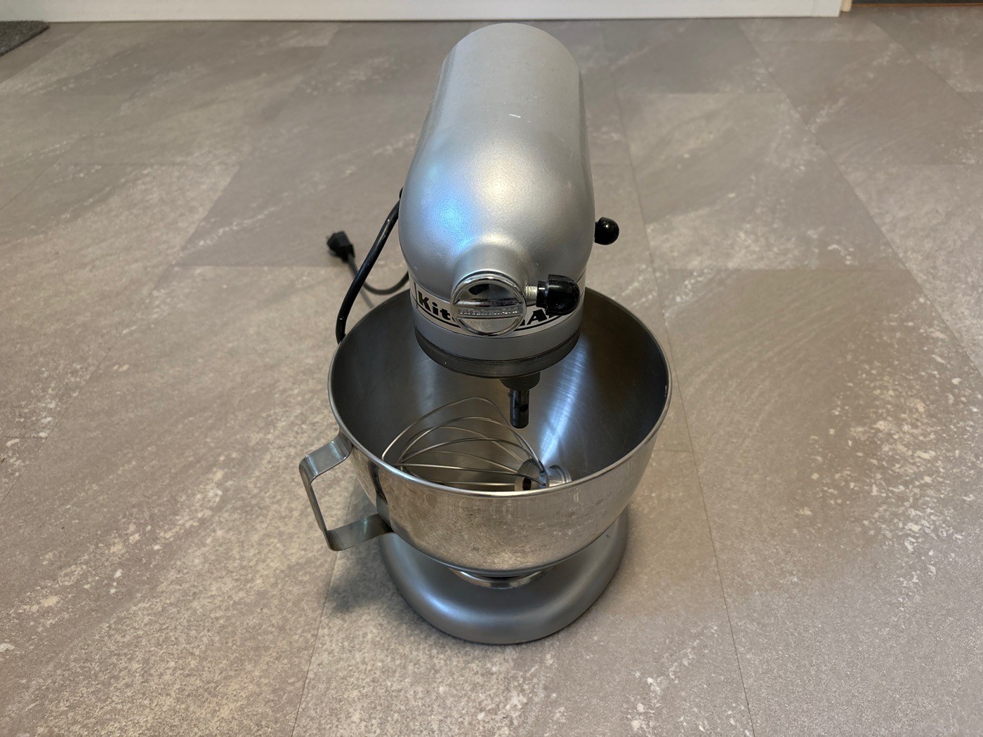 Batteur sur socle