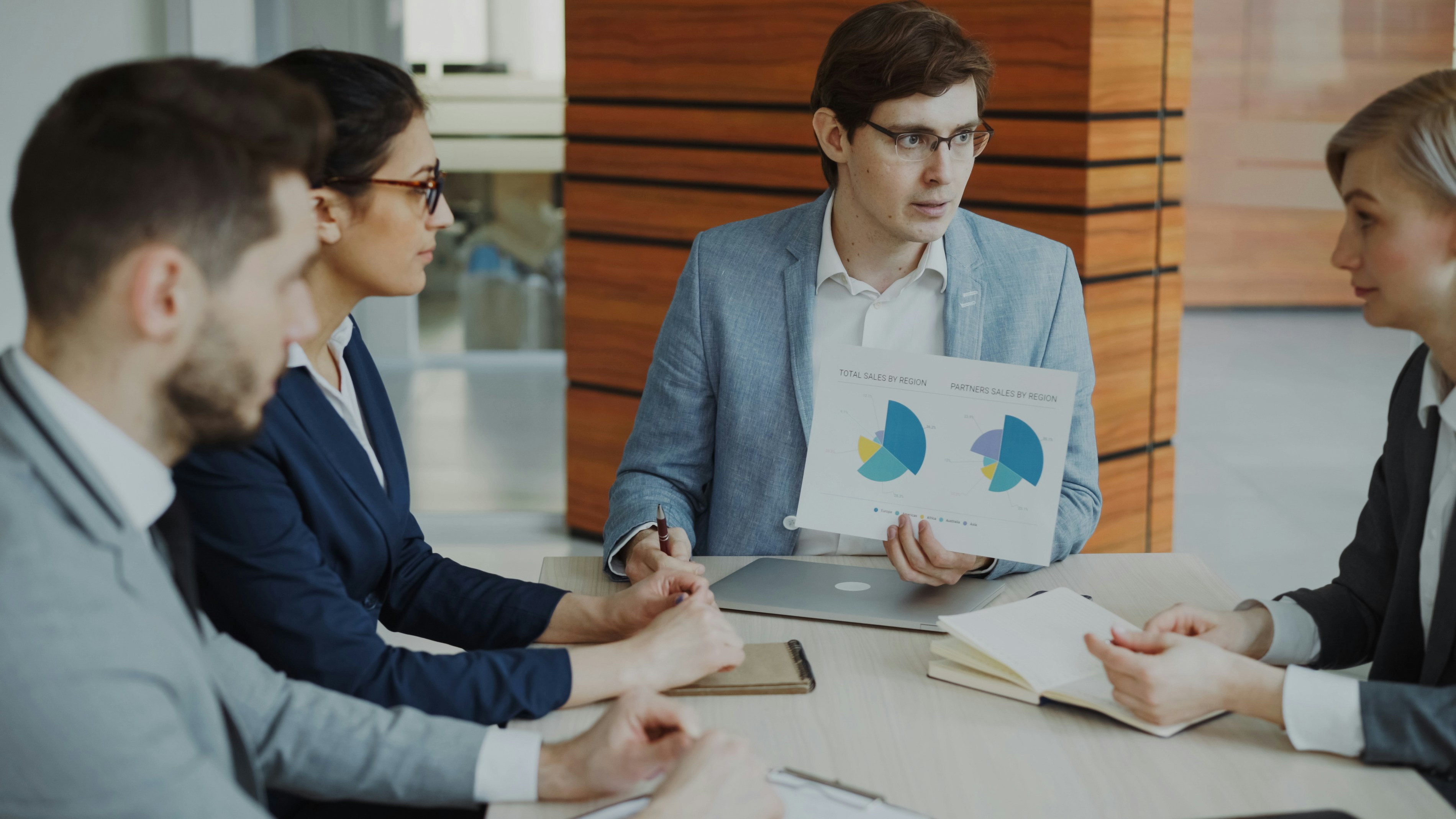 people working - Excel Data Validation List From Table