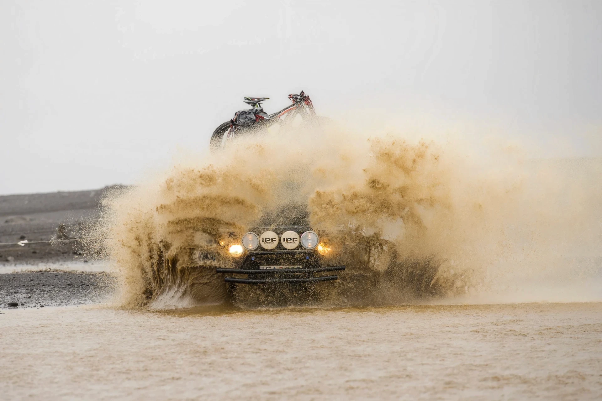 Icebike jeep hitting water
