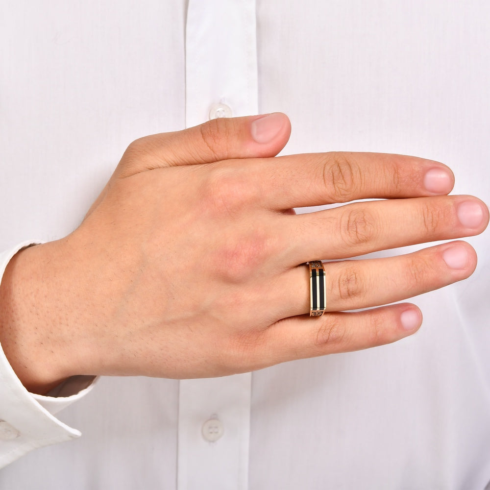 Assos Pırlanta 14 Ayar Altın Siyah Detaylı Şık Erkek Yüzüğü