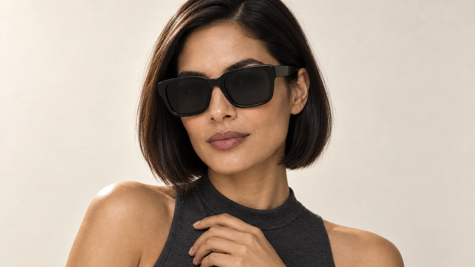 Glamoor eyewear campaign photo