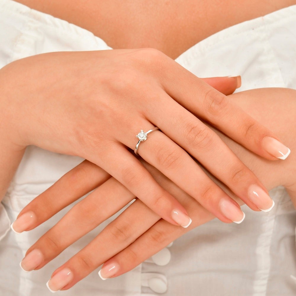 0.05 Carat Dazzling Diamond Venus Solitaire Ring in 8K White Gold