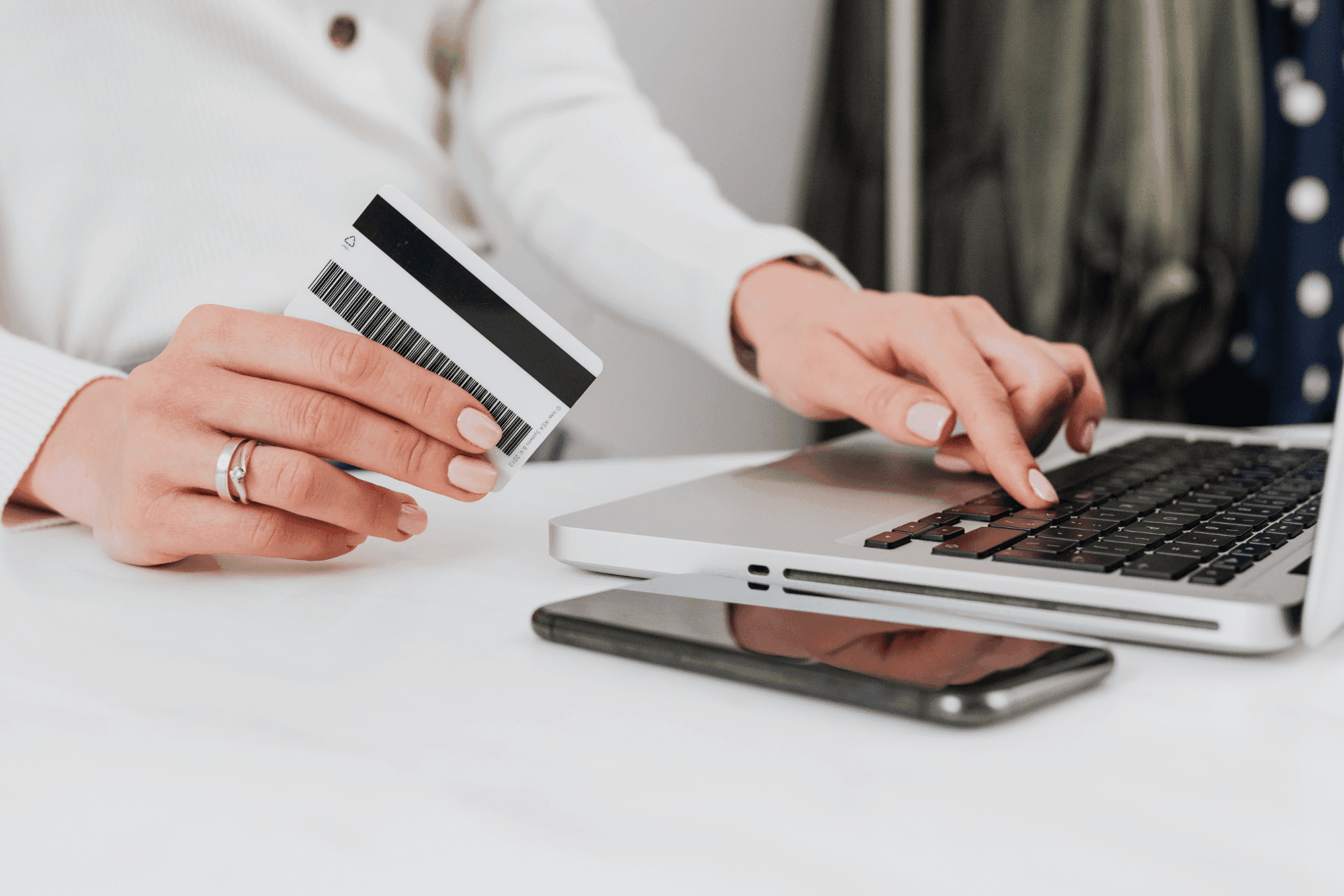 The Risks of Borrowing from Friends or Credit Cards Instead of Pre-Settlement Funding