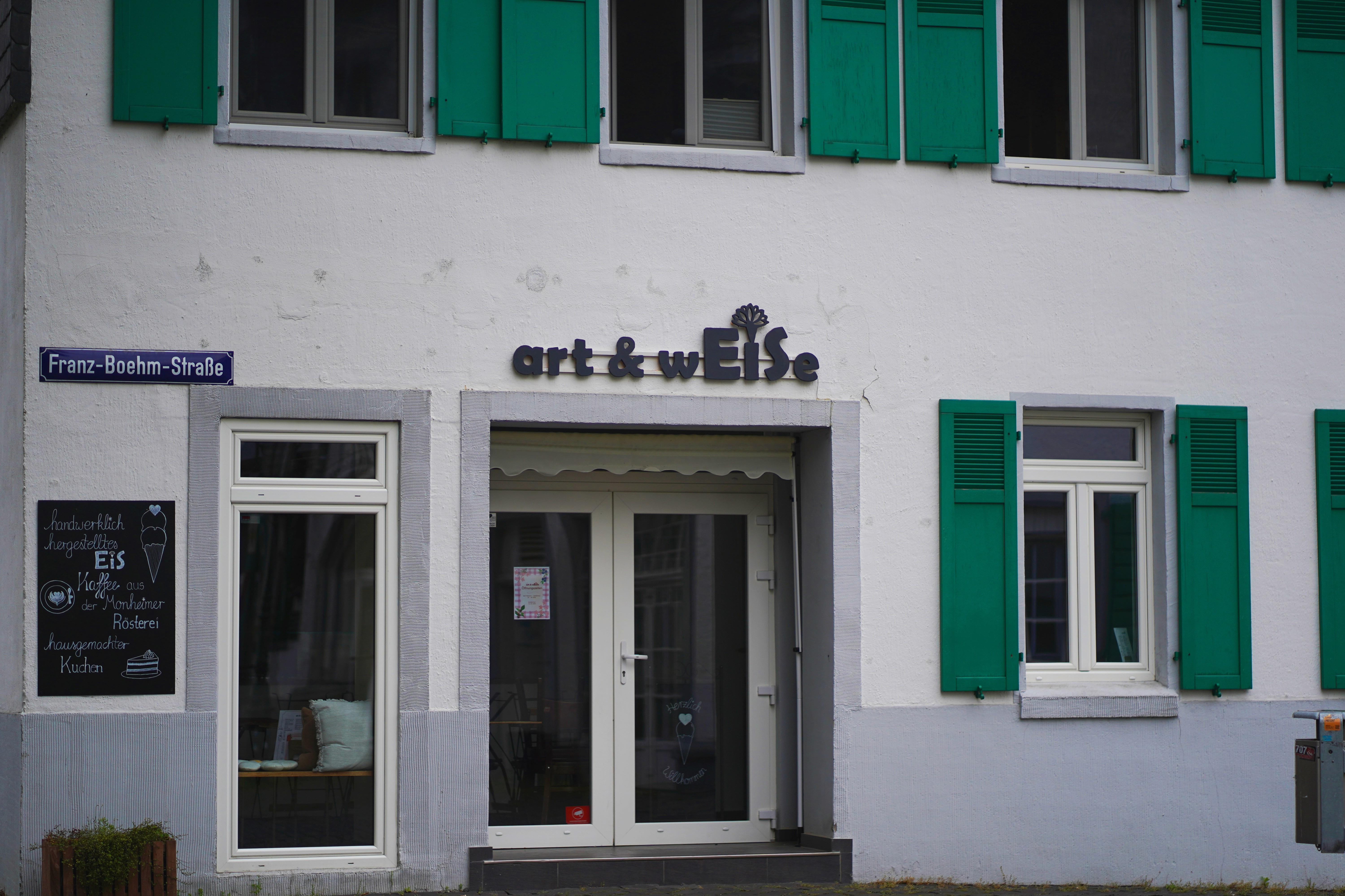 Eis im Rheinbogen