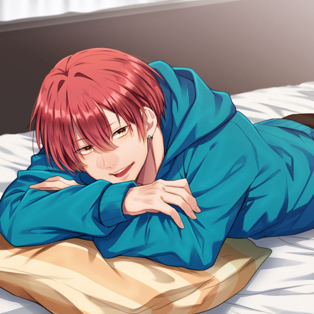 赤毛の青年がベッドにうつぶせになってこちらを見て微笑んでいるイラスト