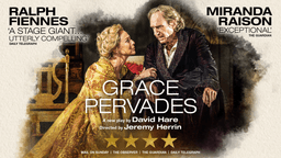 Ralph Fiennes og Miranda Raison i Grace Pervades på Theatre Royal Haymarket