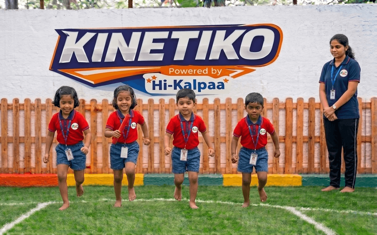 Dynamic picture of a cyclist riding downhill