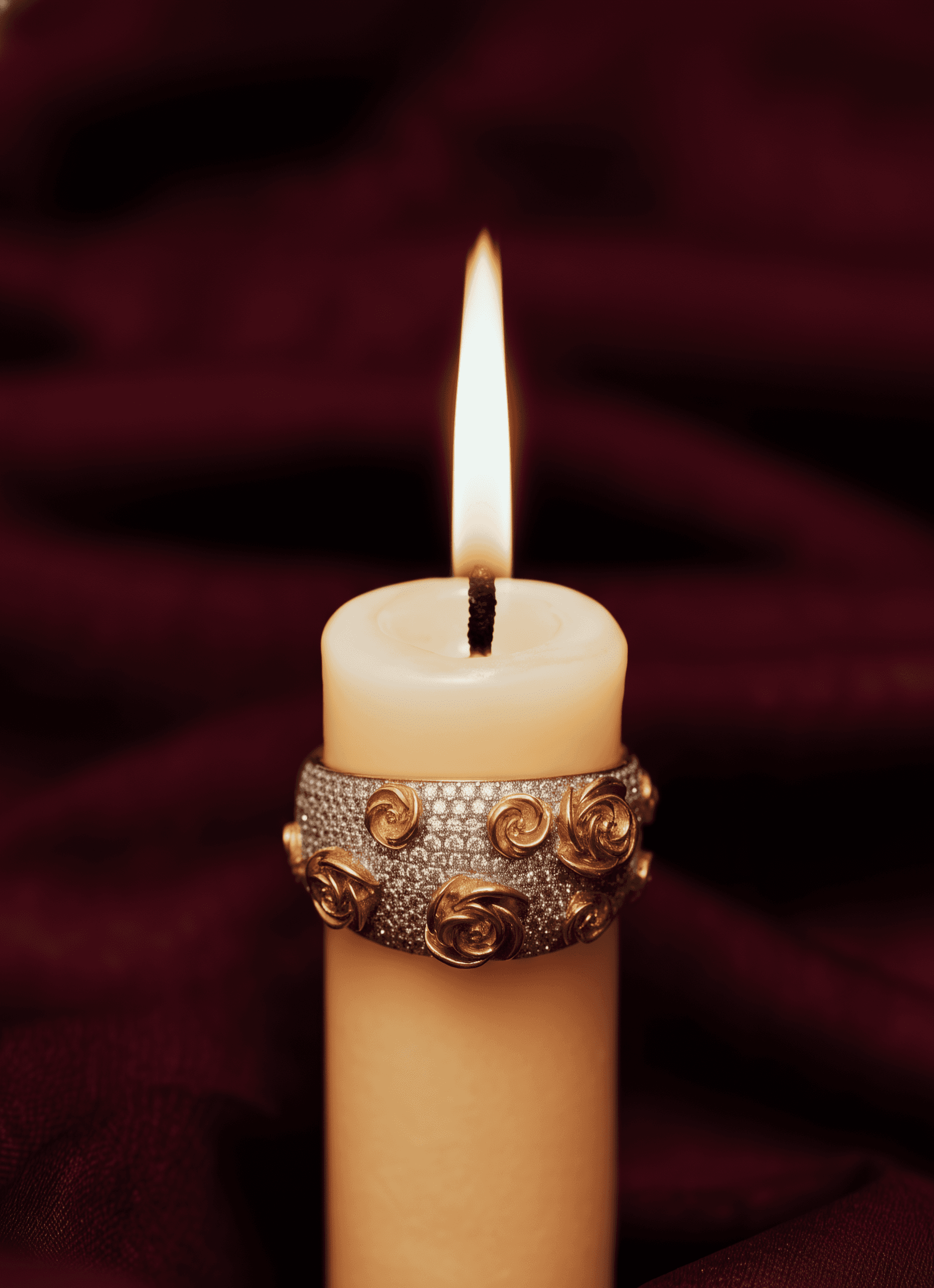 Mysterious yet luminous