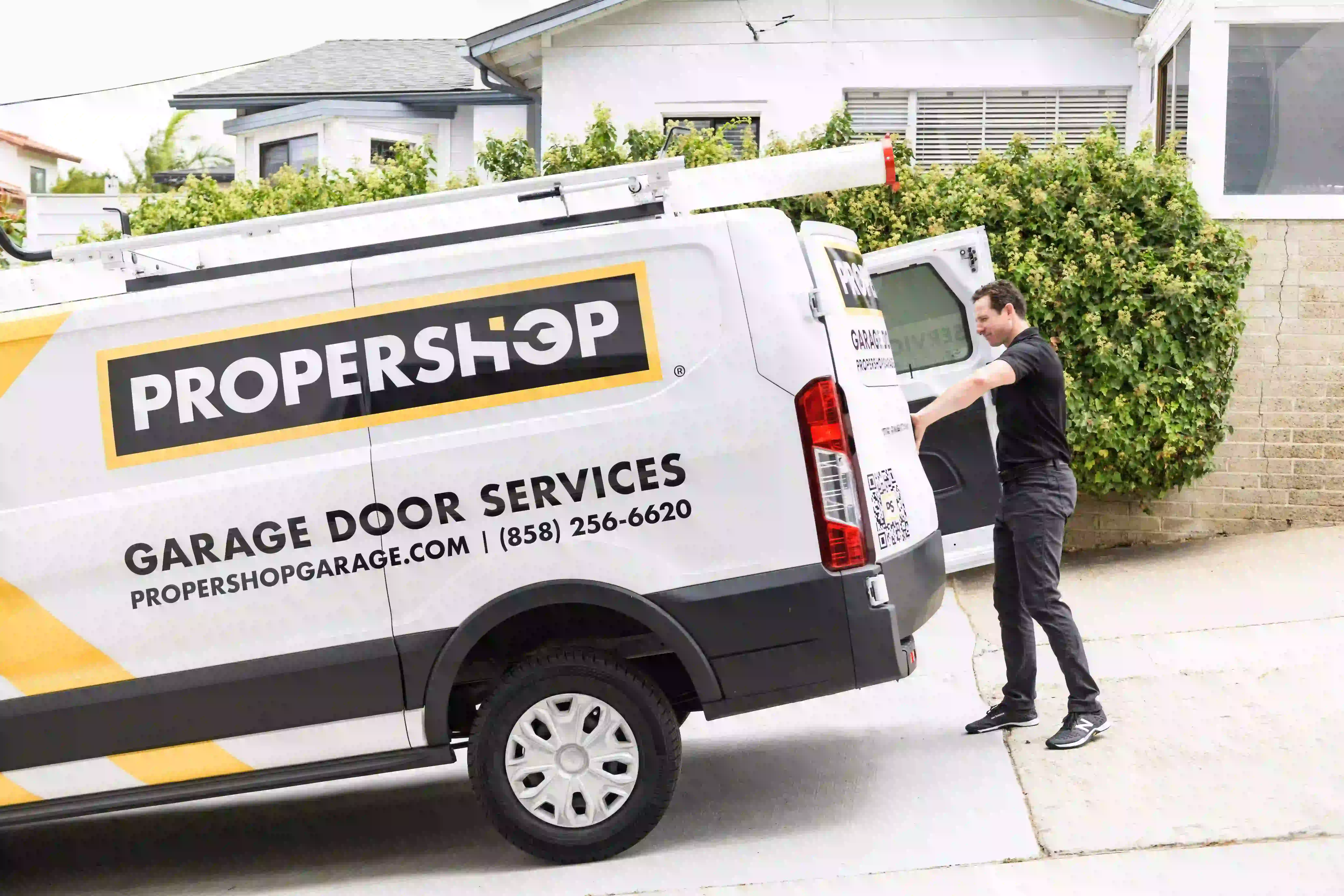 Dallas local garage door service