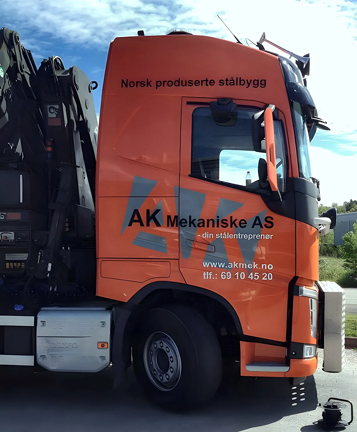 Bildekor på lastebil for AK Mekaniske