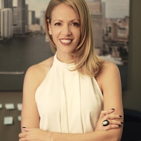 Romina Saaied, director of We Insure Downtown Miami, leading the agency with expert insurance solutions.