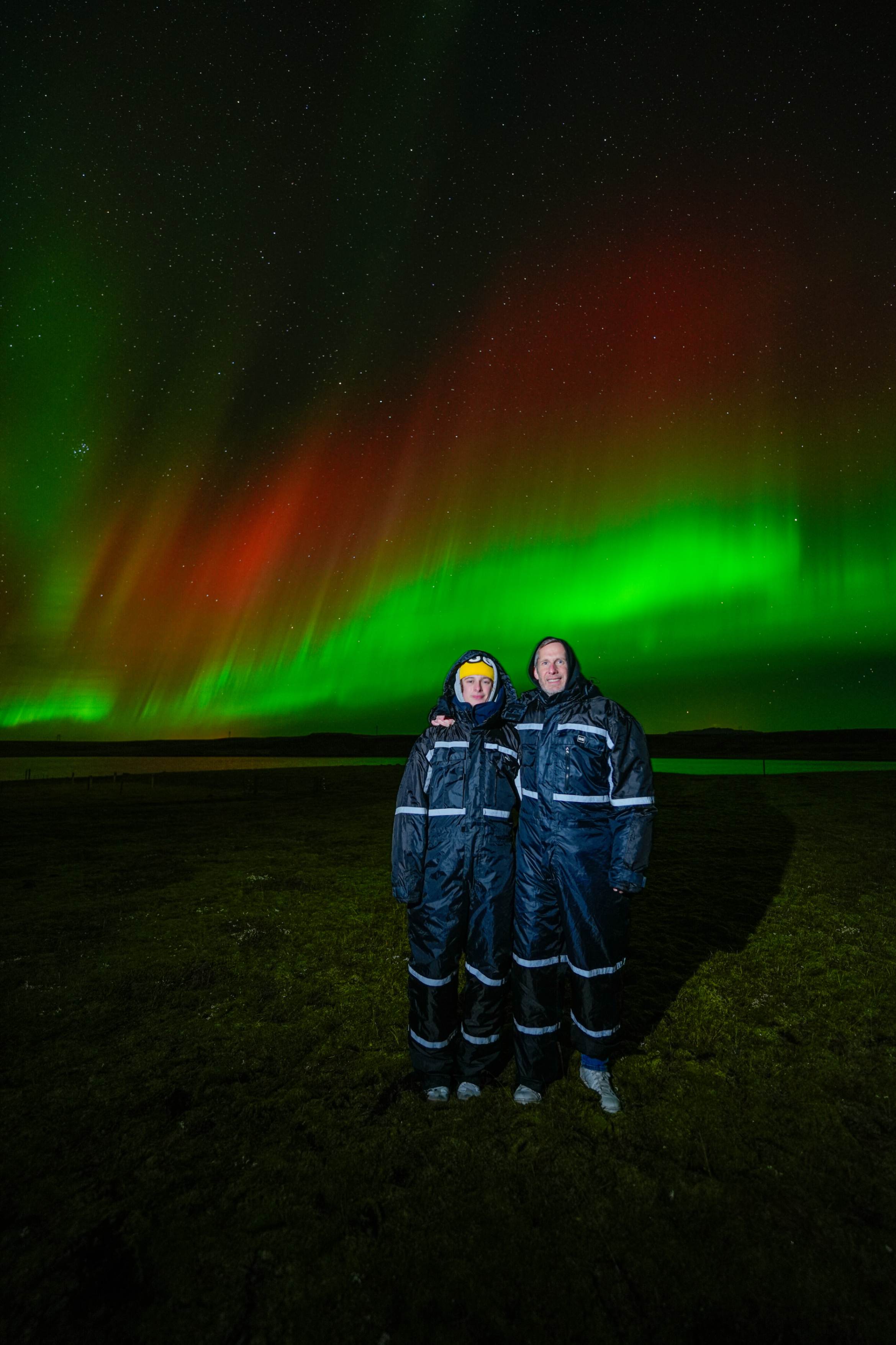 Northern Lights tour photography from Aurora Experts in Iceland, featuring guests beneath the aurora, winter landscapes, and vivid skies over remote Icelandic locations.