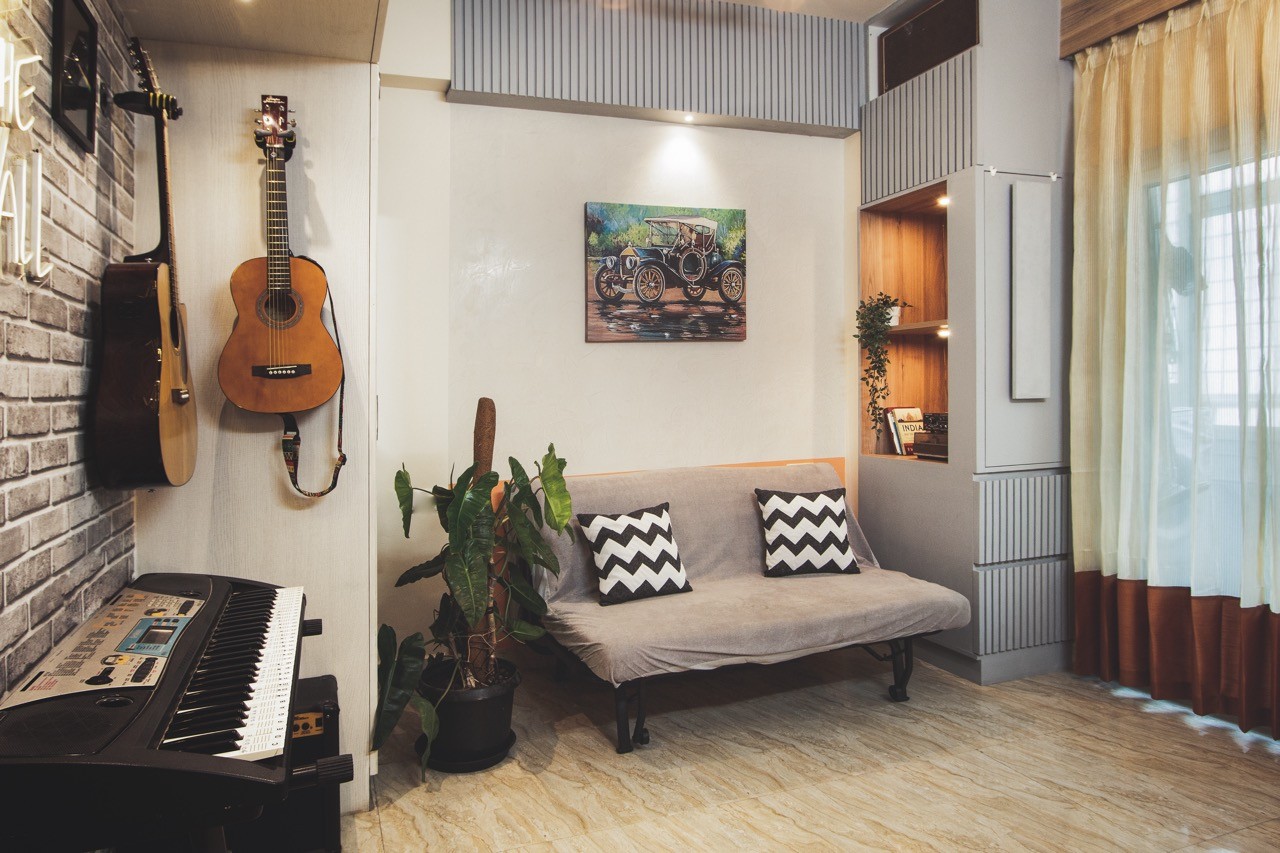 Modern Interior Apartment Rennovation With Vibrant Highlights