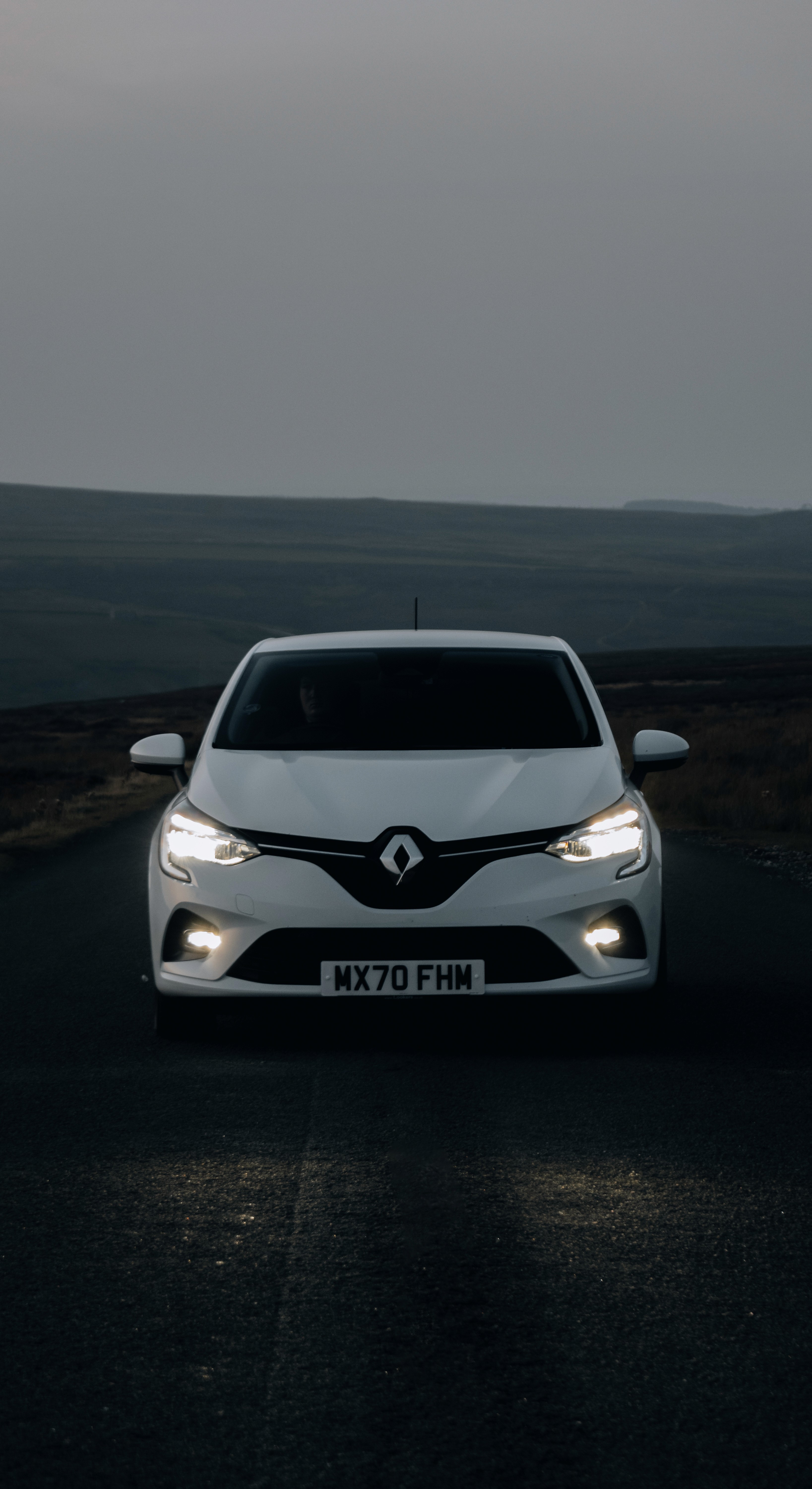 Renault clio shot at night