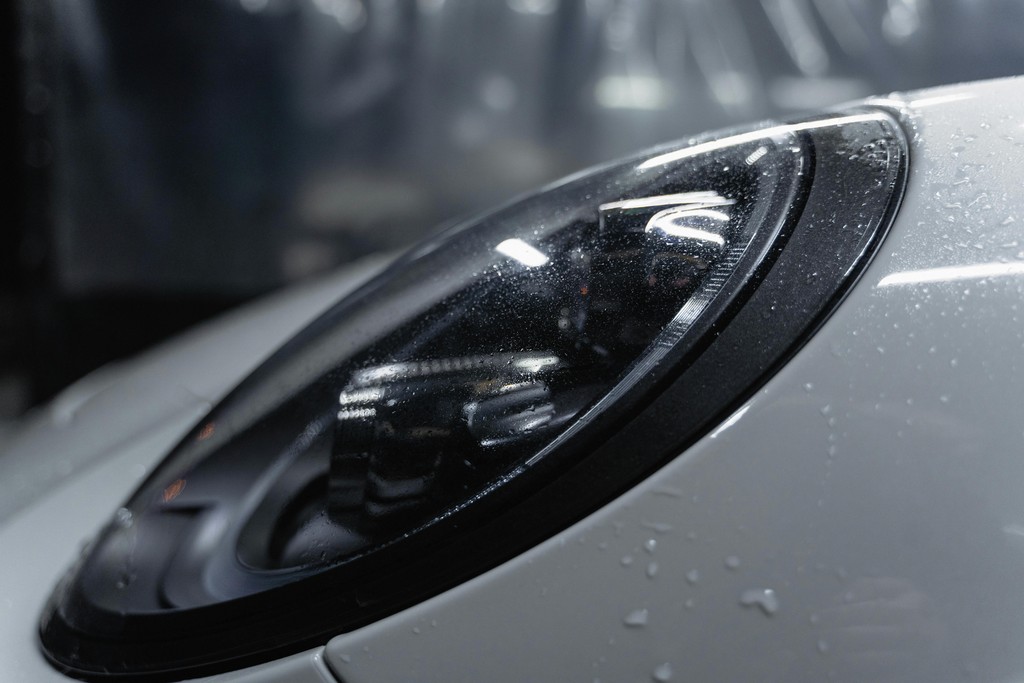 porsche headlight 