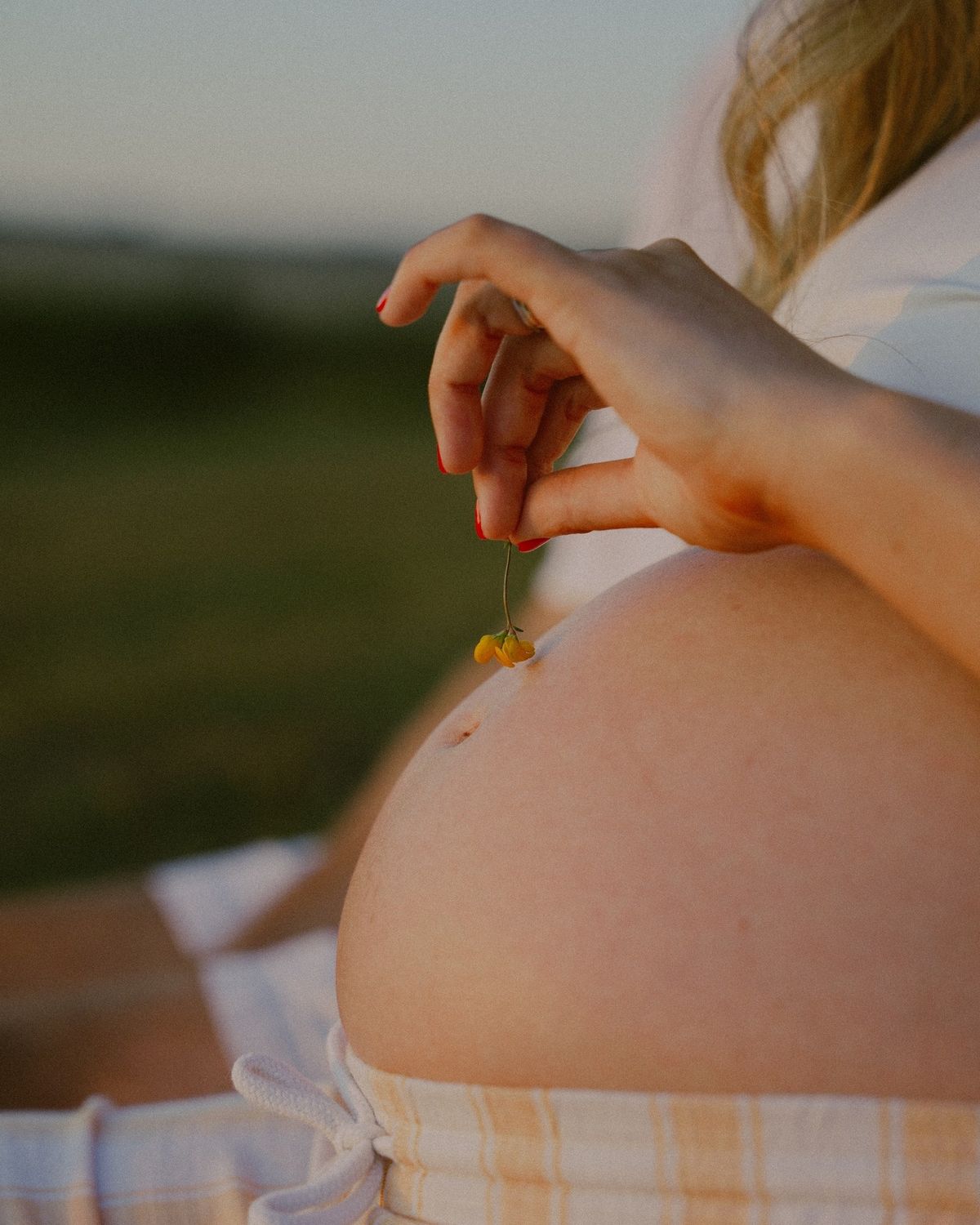 Vous souhaitez entamer un parcours de PMA en France et vous voulez connaître les conditions d'accès, les étapes, les délais et les limites du système ? Depuis la loi de bioéthique du 2 août 2021, le paysage de la PMA française a profondément changé. Nowa vous guide à travers ce parcours, en toute transparence.