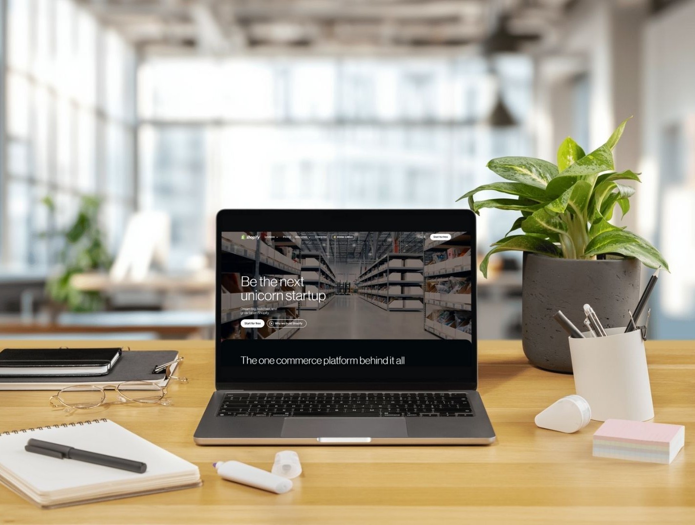 Toronto city viewing during night time