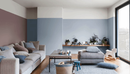 worker on laboratorium