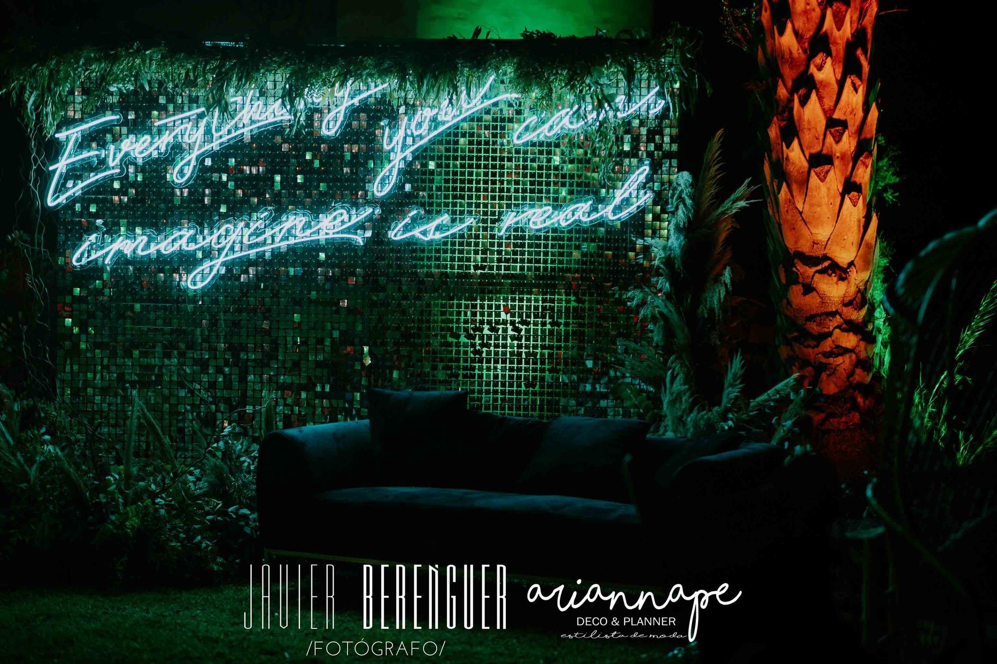 LIGHTS & WIRES · Grupo Ledilux