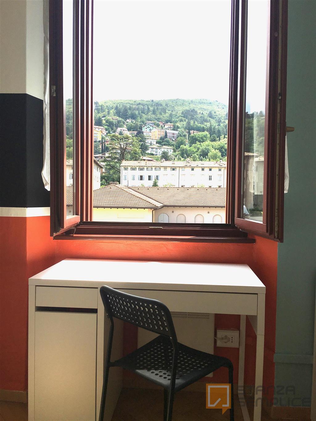 10-sqm room in Via LUNGO LENO SINISTRO, Rovereto