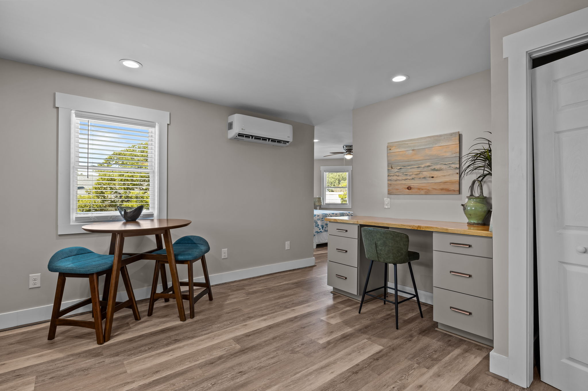 Calicobay cottages, airbnb in downtown morehead city