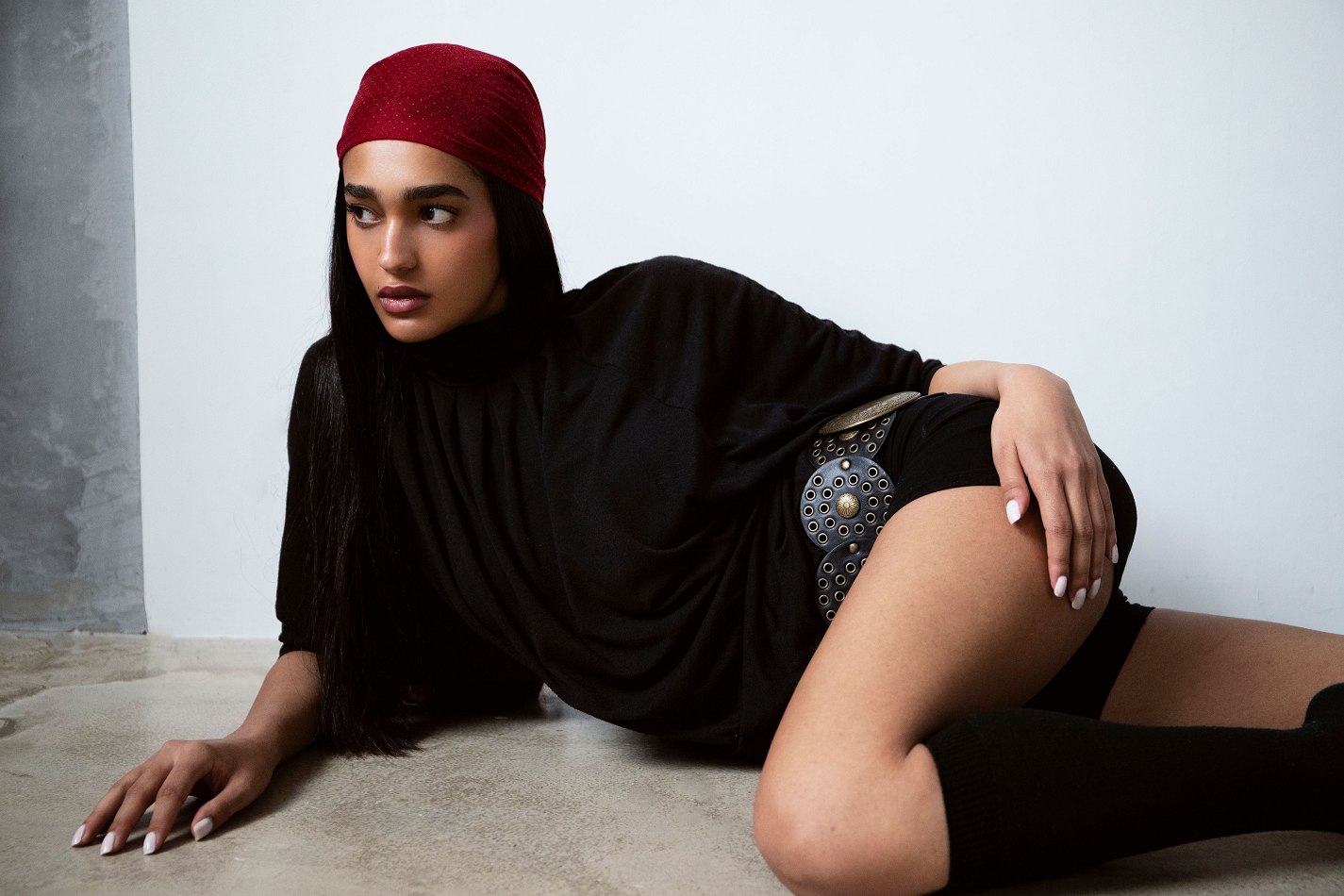 Laptop displaying website on wooden table