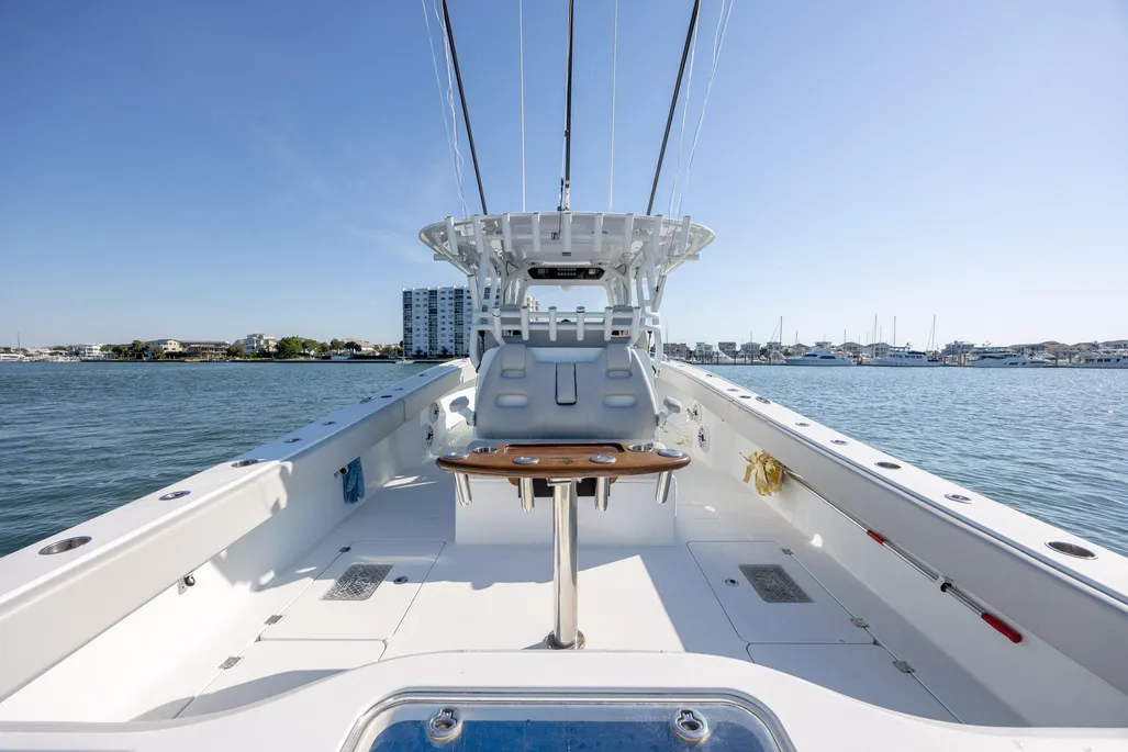Boat thumbnail 3