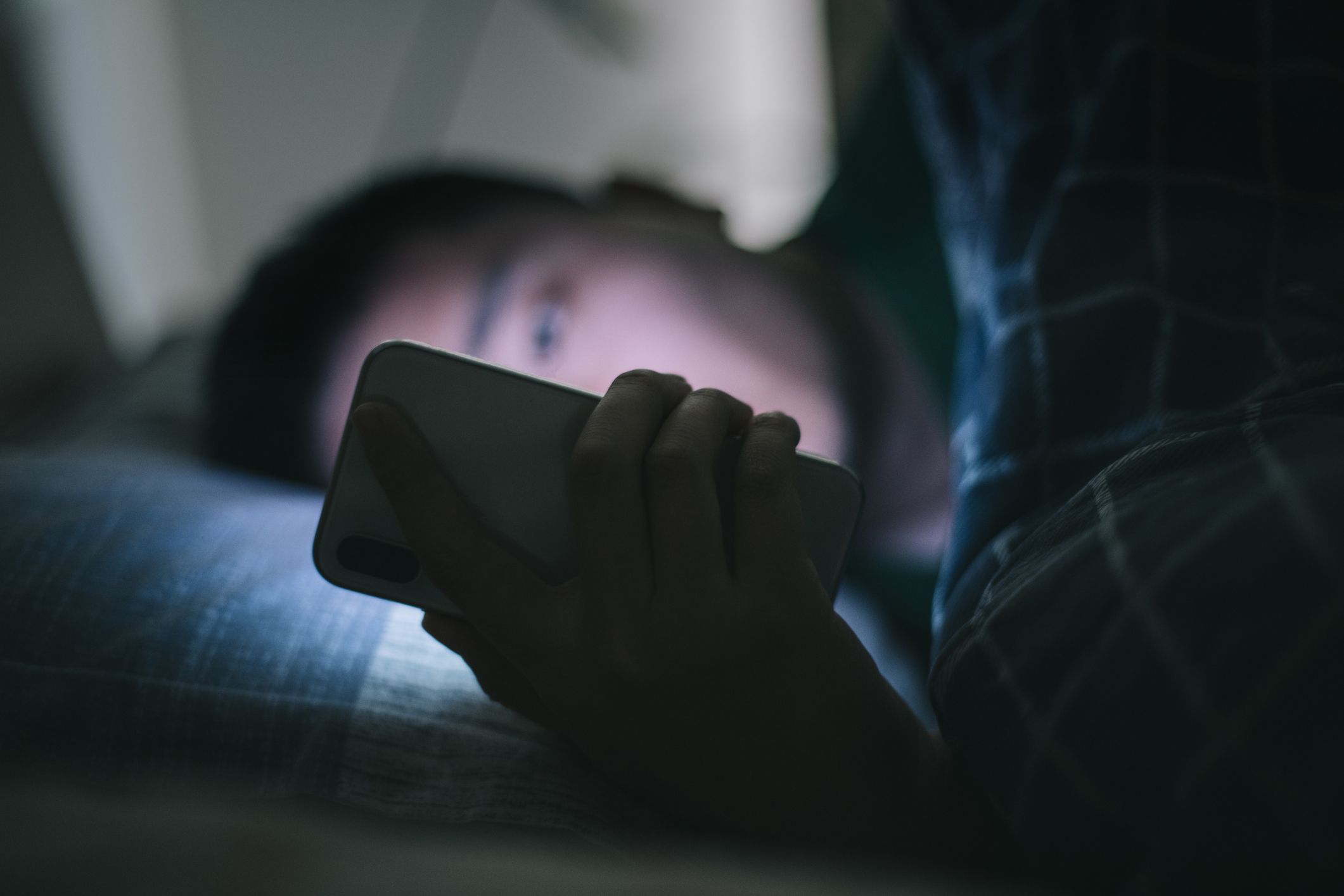 man watching adult films - How to Stop Watching Porn