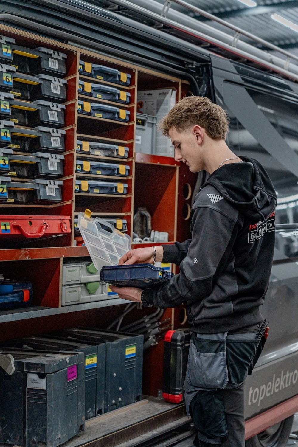 Top Elektro-Techniek - First